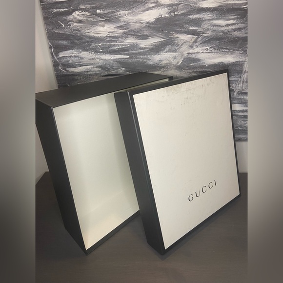 GUCCI women’s shoe box. Great condition extra large size - Picture 5 of 5